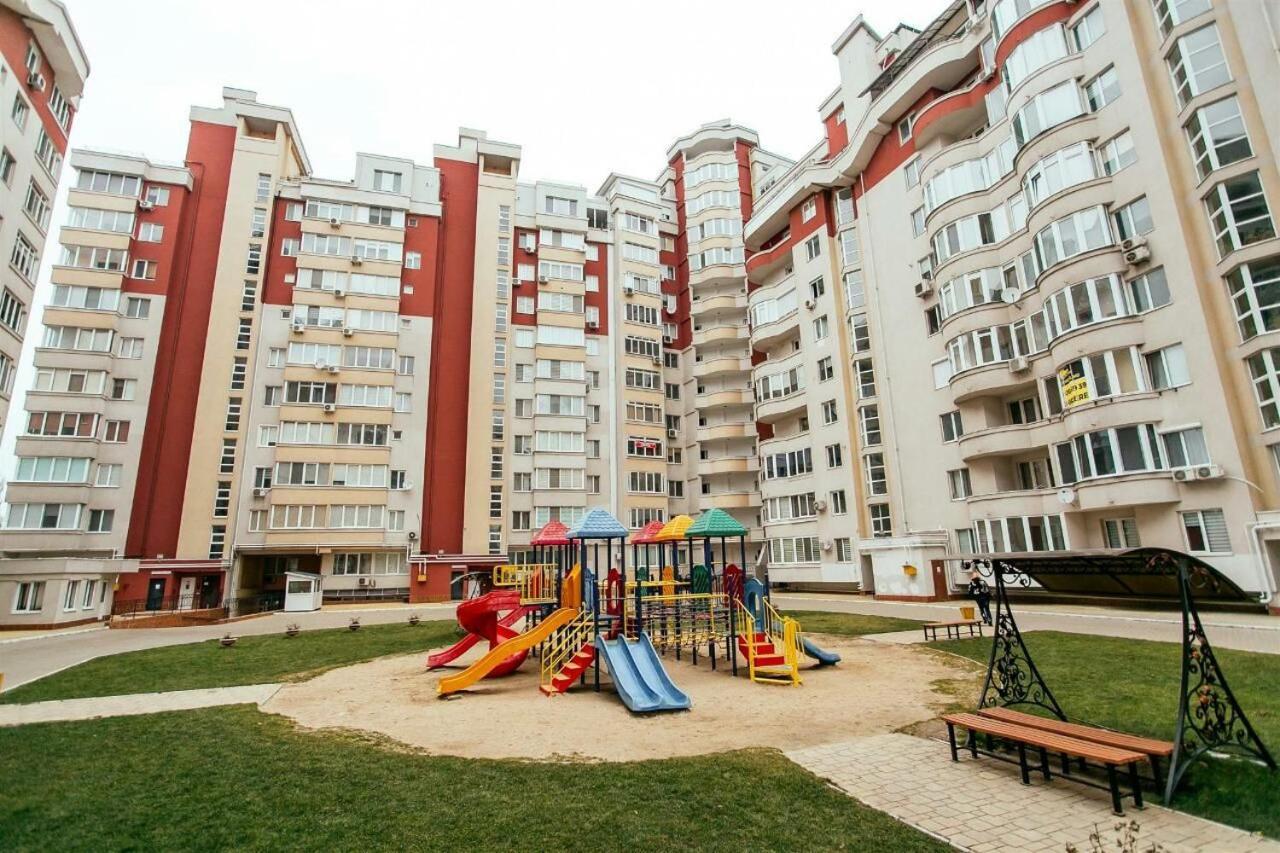 Luxrent Apartment Chisinau Exterior foto
