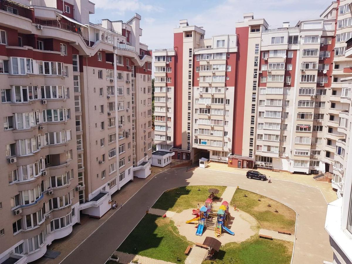 Luxrent Apartment Chisinau Exterior foto
