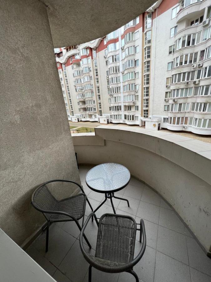 Luxrent Apartment Chisinau Exterior foto